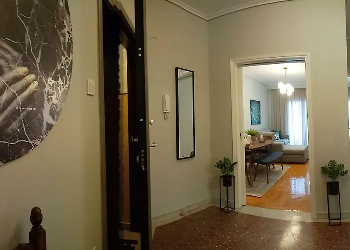 Royal Deluxe Apt. Salonicco