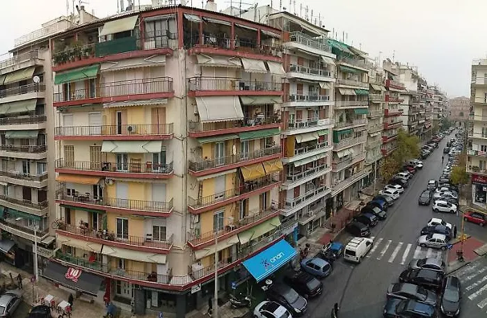 Royal Deluxe Apt.